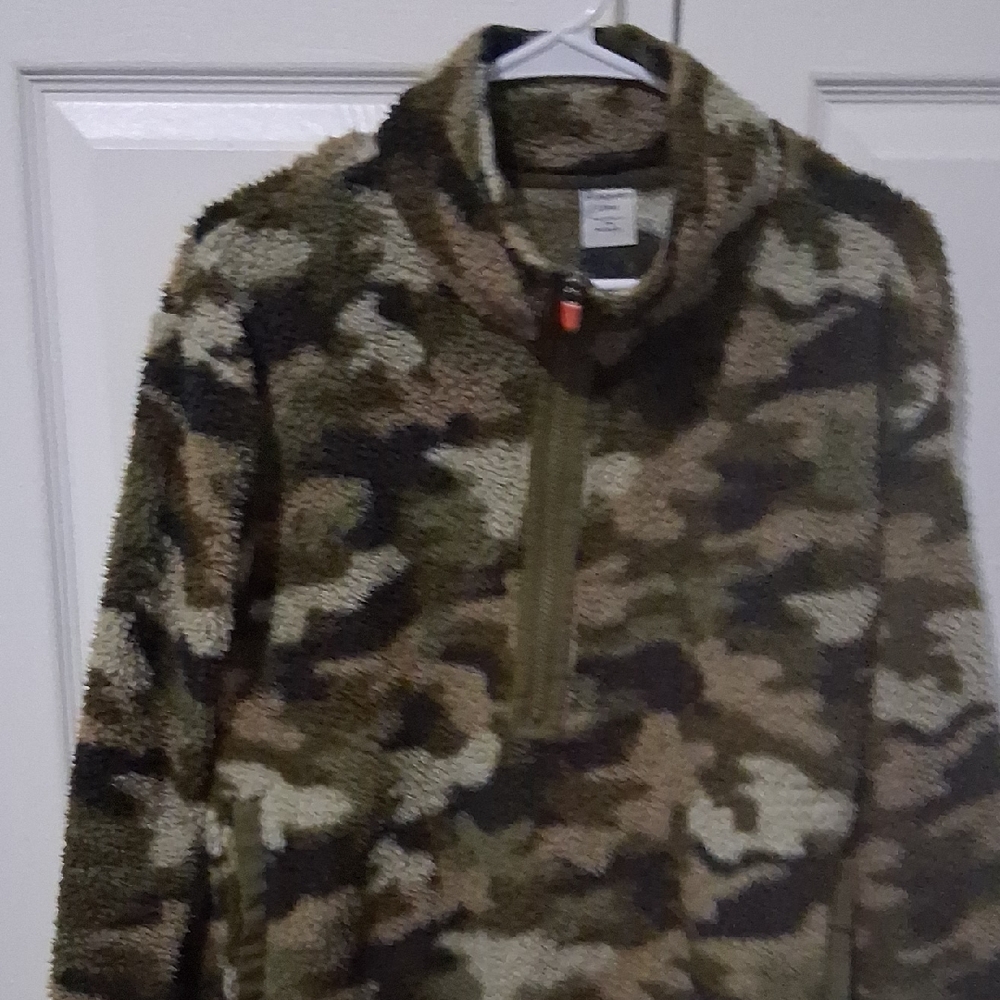 Camo Fleece Pullover